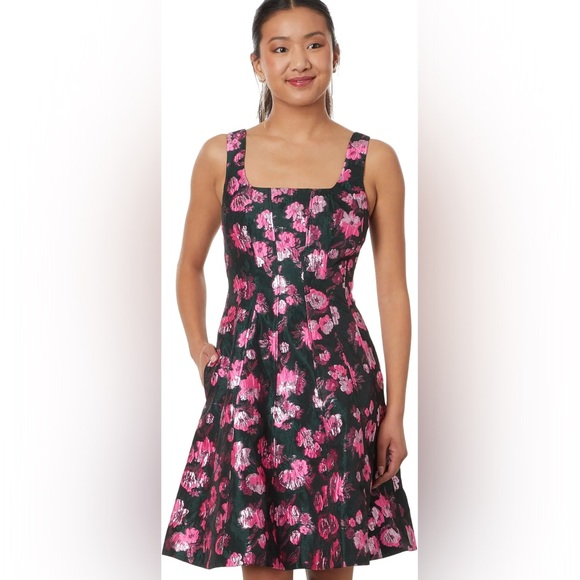 LILLY PULITZER LEYA FLORAL JACQUARD D EVERGREEN HIBIS KISS 🎄 NWT - Picture 4 of 16